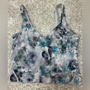 Lululemon work out tank!